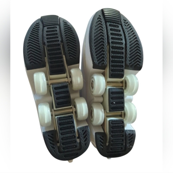 Unisex White Silver Roller Skate Shoes WMS Size EUR 37 US 7 Eqv to Youth Sz 5 - Picture 13 of 16